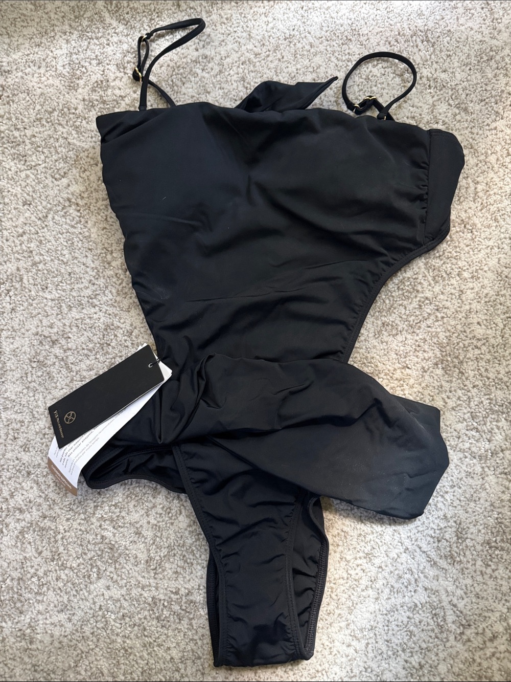 Vix Swimwear Kieza Twist Cutout One-Piece Swimsuit in Black - Picture 6 of 8